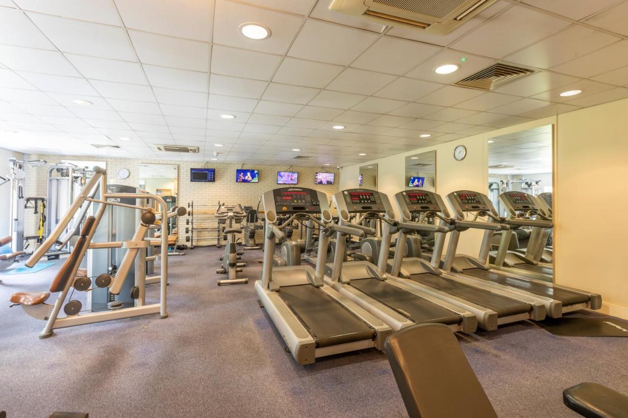 Holiday Inn Guildford By Ihg Dış mekan fotoğraf