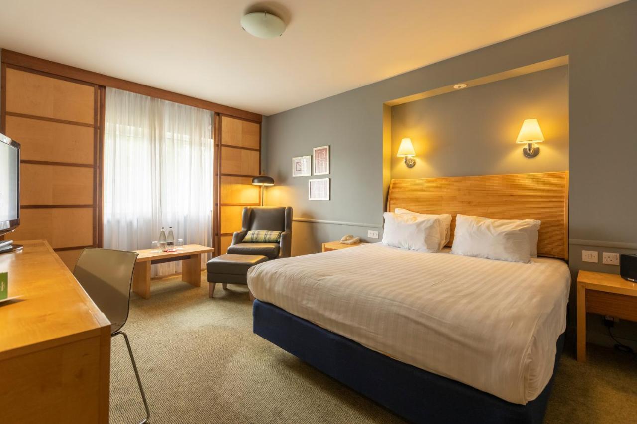 Holiday Inn Guildford By Ihg Dış mekan fotoğraf