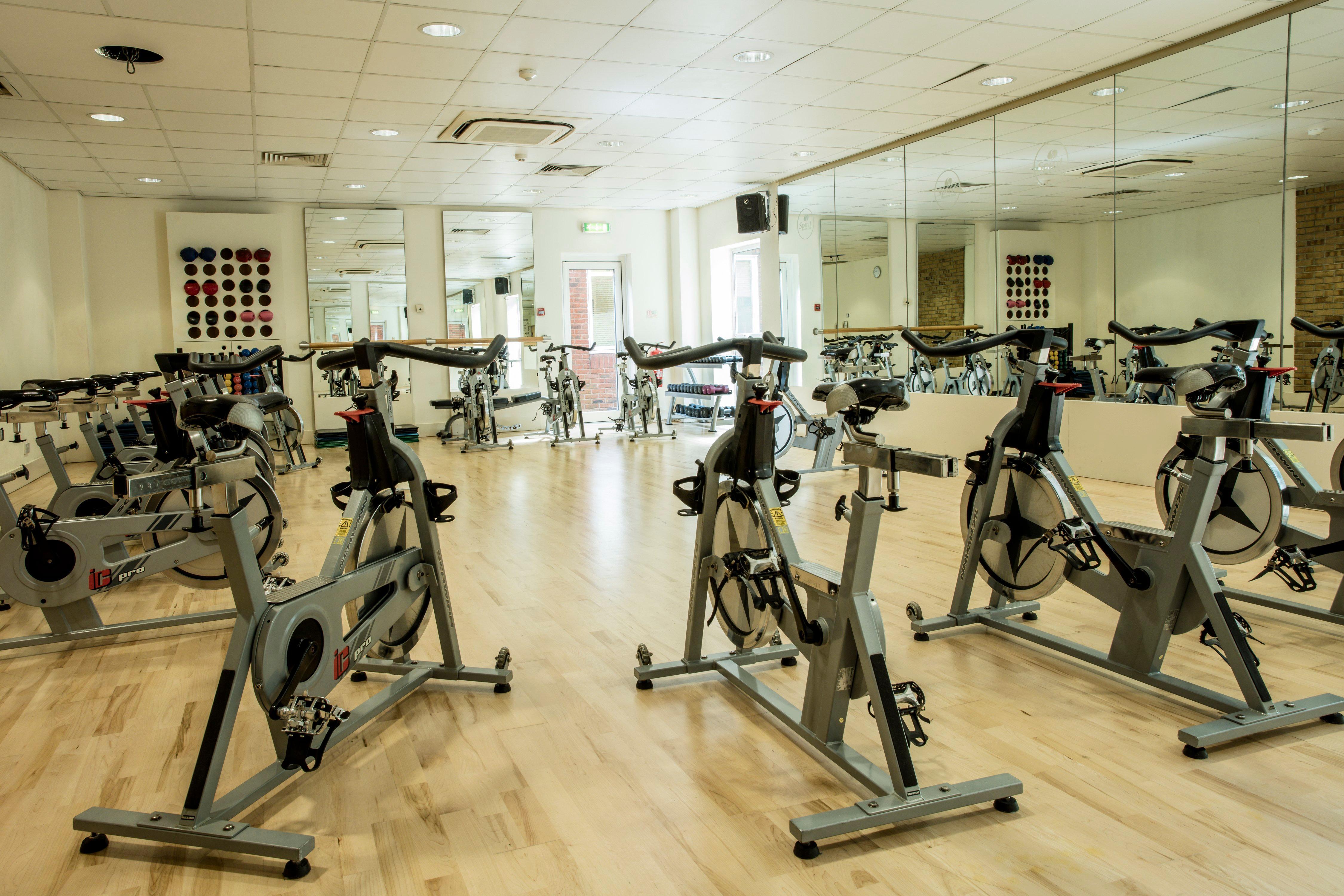 Holiday Inn Guildford By Ihg Dış mekan fotoğraf