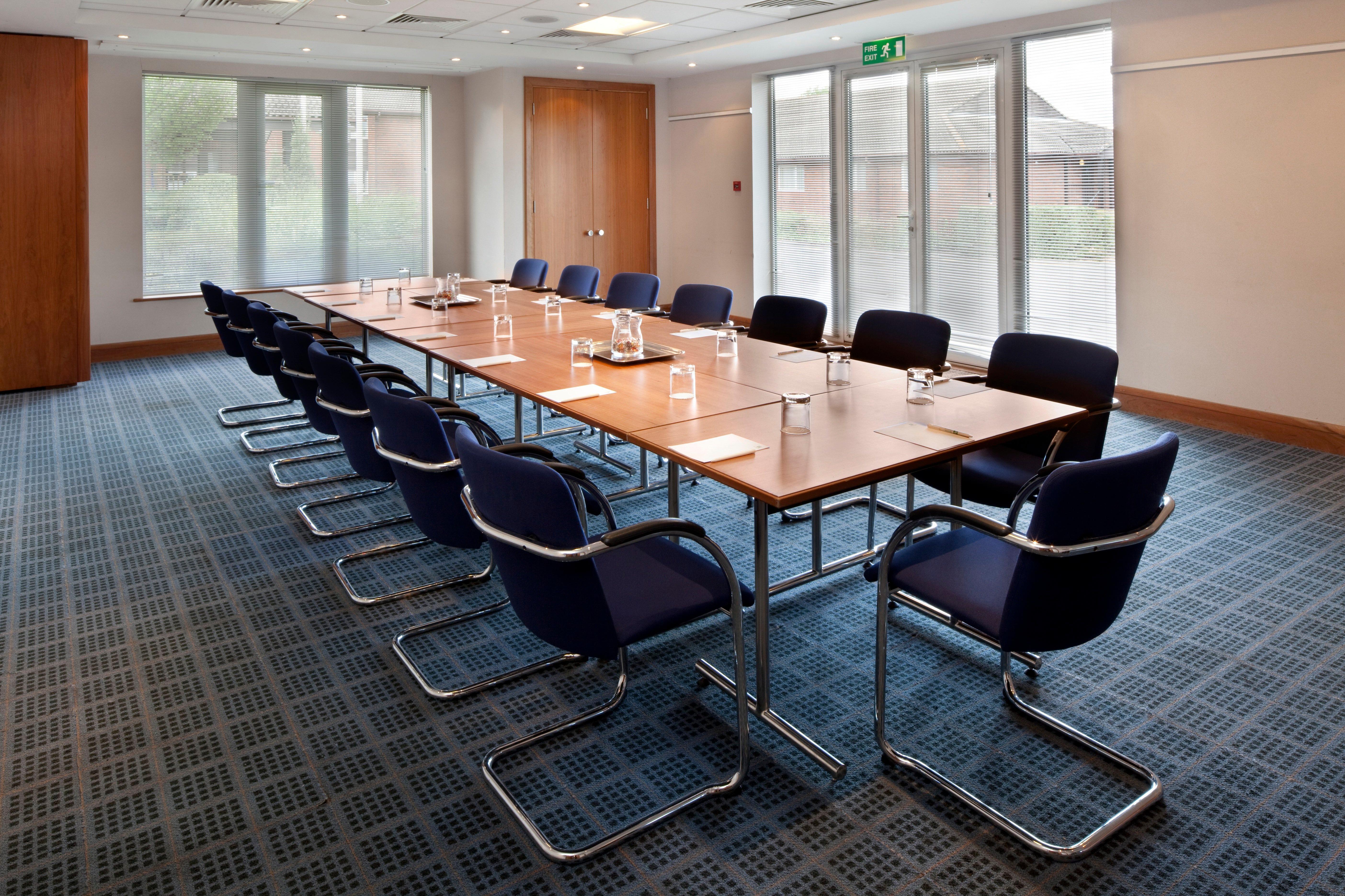 Holiday Inn Guildford By Ihg Dış mekan fotoğraf