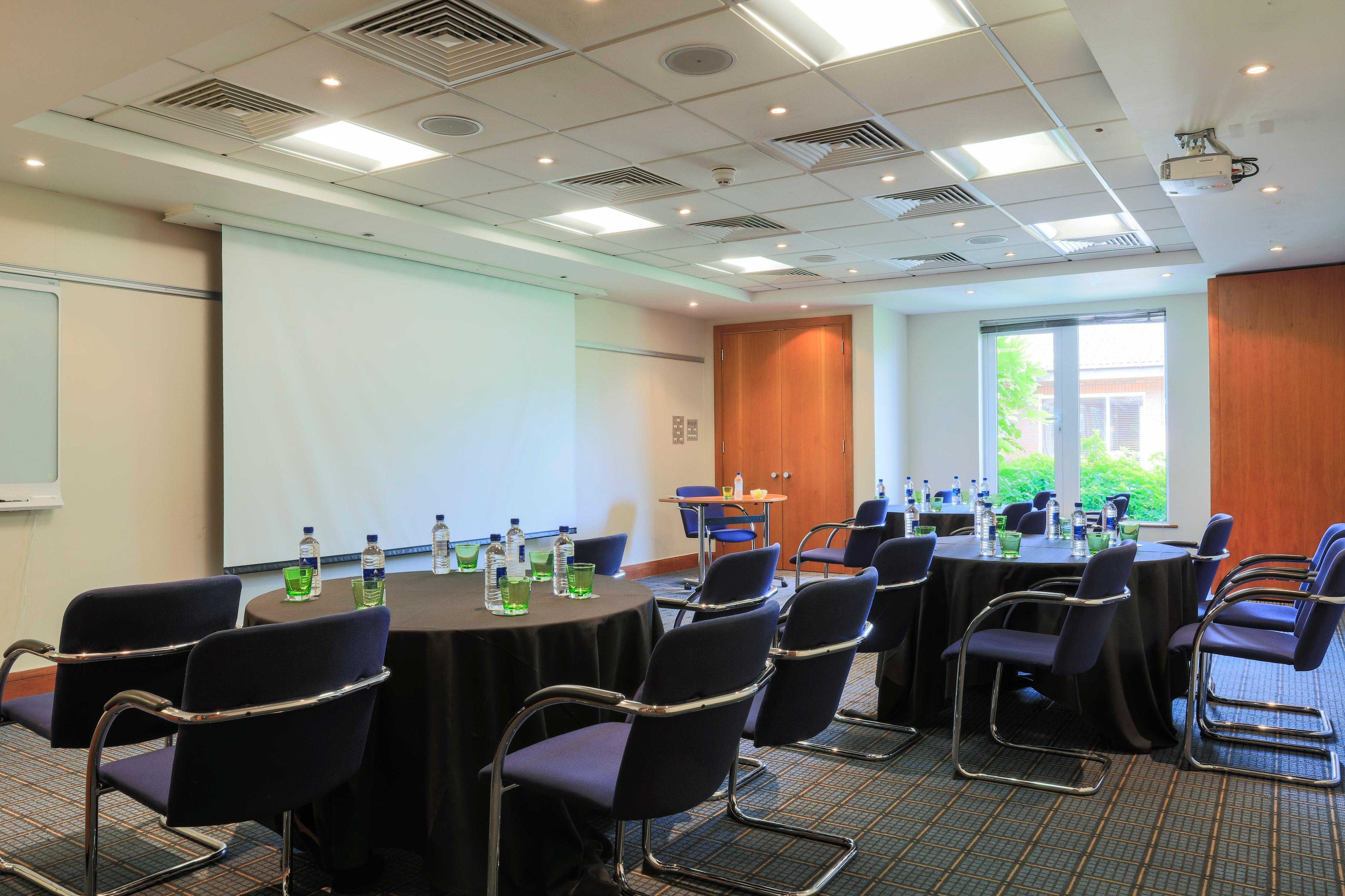 Holiday Inn Guildford By Ihg Dış mekan fotoğraf